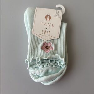 Tavi Aria Ruffle Grip Socks
